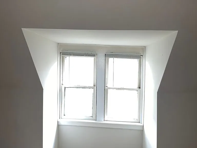 374 Park Ave — Photo 24