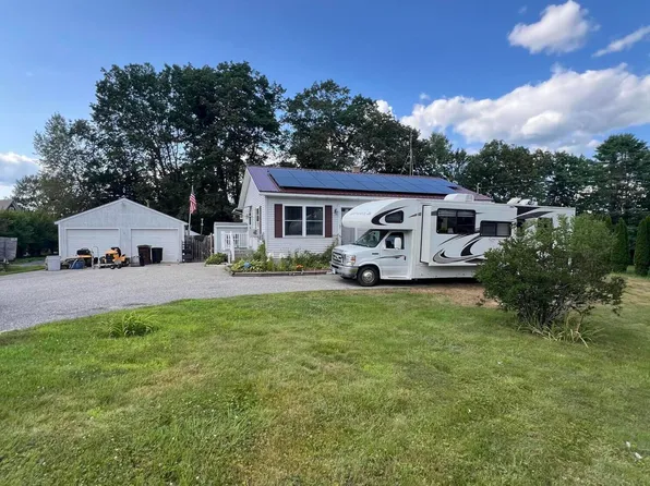 14 Gladys Drive, Oxford, ME 04270