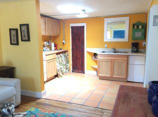 905 Mountain Rd NW #B, Albuquerque, NM 87102
