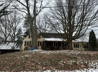 1000 Schultz Rd, Elma, NY 14059