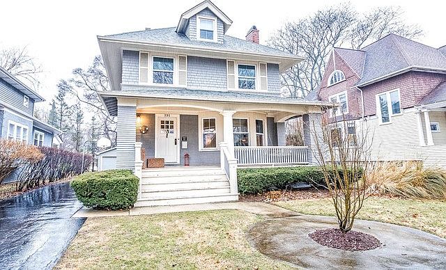 1st image of 131 N Ashland Ave