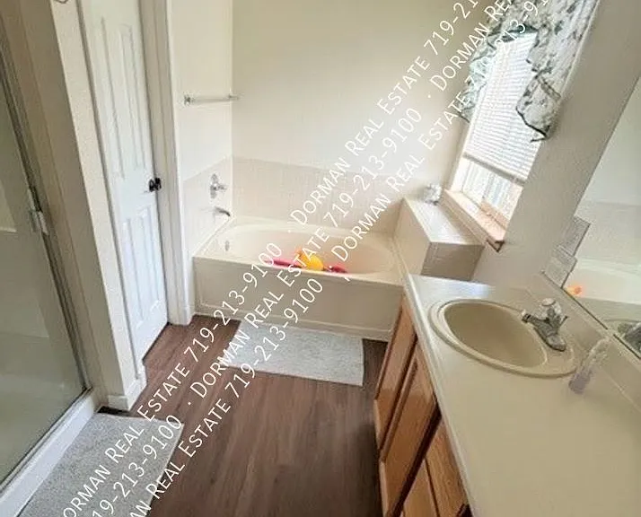 5863 Instone Cir — Photo 19