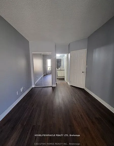 55 Bloor St E #603 — Photo 5
