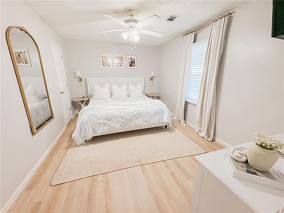 5th image of 262 Lee Road 942