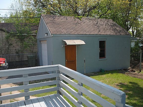 4th image of 6249 N 106th St