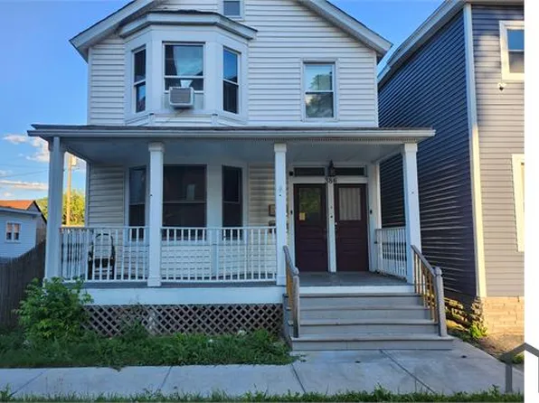 386 3rd Ave APT 1, Troy, NY 12182