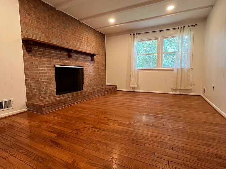 11801 Milbern Dr — Photo 7