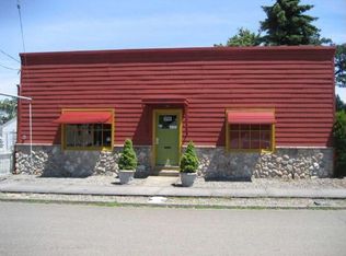 111 Fiske St, Silverton, OR 97381