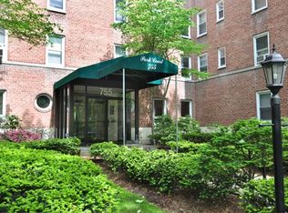 755 Bronx River Rd APT 4C, Bronxville, NY 10708