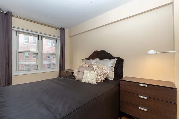 Rented by Keller Williams NYC | media 12