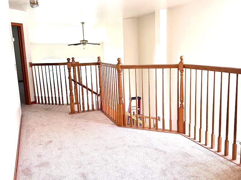 315 Bay Dr — Photo 14