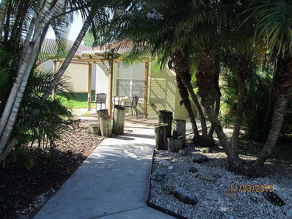 2nd image of 2025 Highland Dr SW