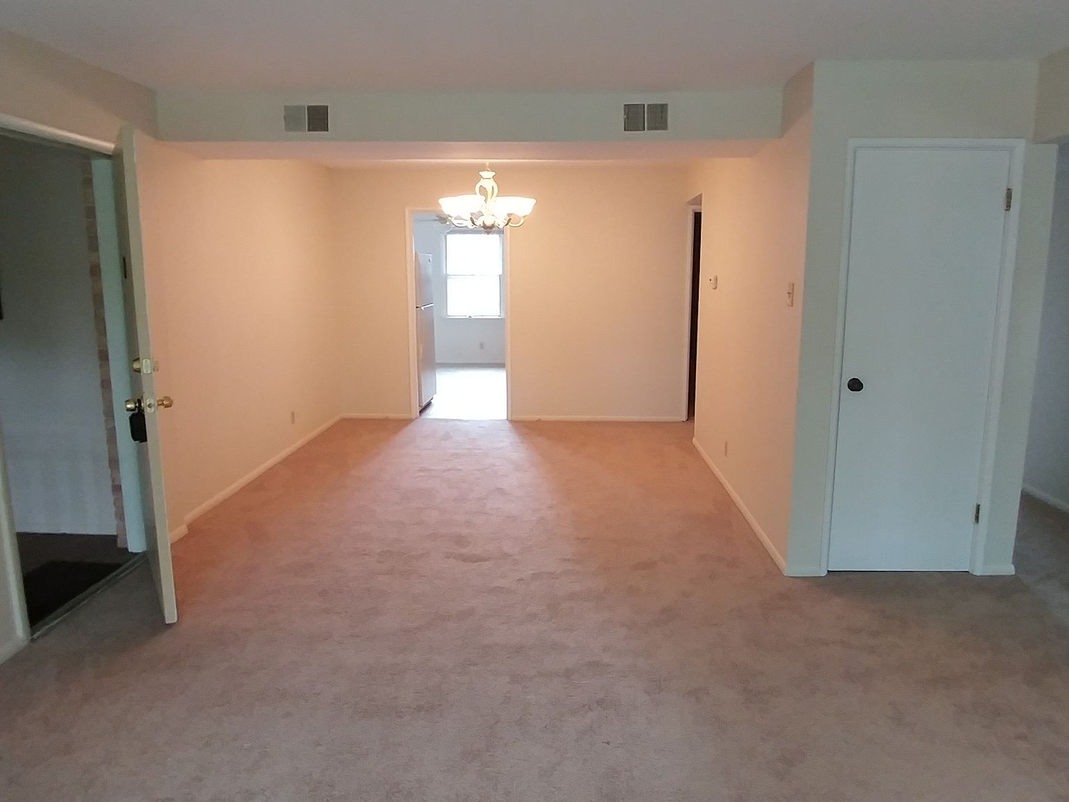 504 Broadmoor Dr, Chesterfield, MO 63017 Zillow