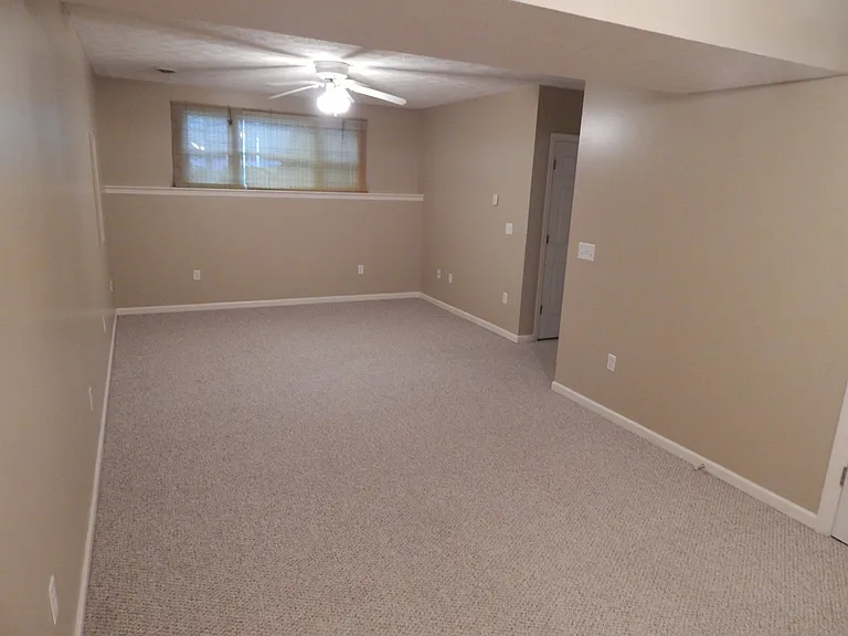 2054 Pinecrest Dr — Photo 16