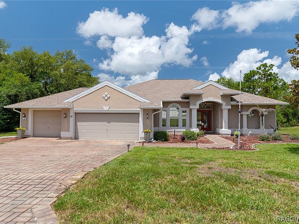 1st image of 12 Hackberry Dr
