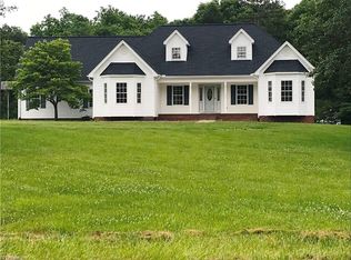 128 Beaver Branch Trl, Mocksville, NC 27028