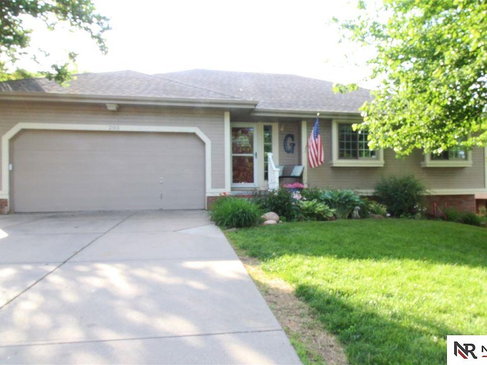 1st image of 203 Carolina Dr