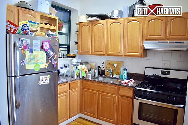 Rented by Citi Habitats | media 9