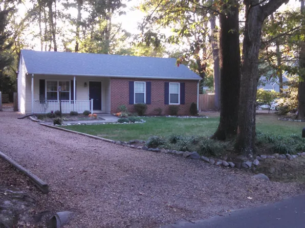 1432 Boroughbridge Rd, Richmond, VA 23225