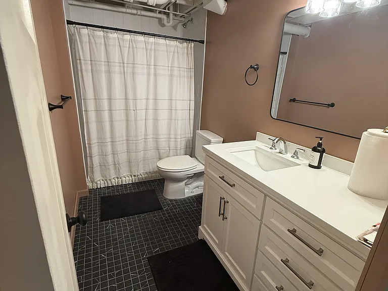 5555 Roeland Dr — Photo 18