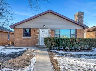 247 N Douglas Ave, Bradley, IL 60915