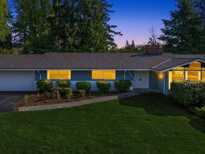 8205 SE 71st Street, Mercer Island, WA, 98040