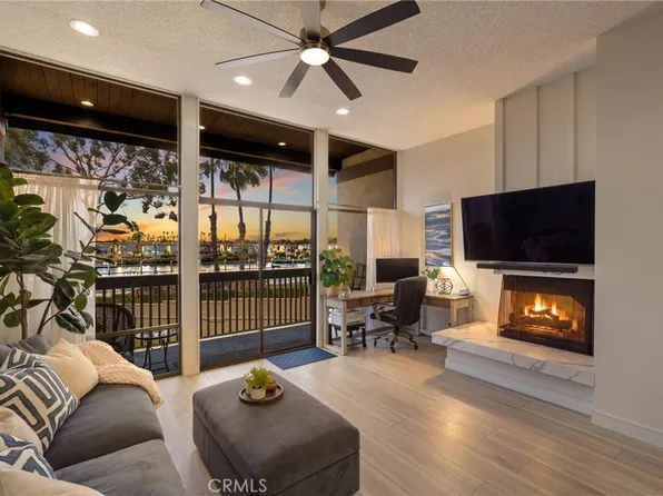 5203 Marina Pacifica Dr S, Long Beach, CA 90803