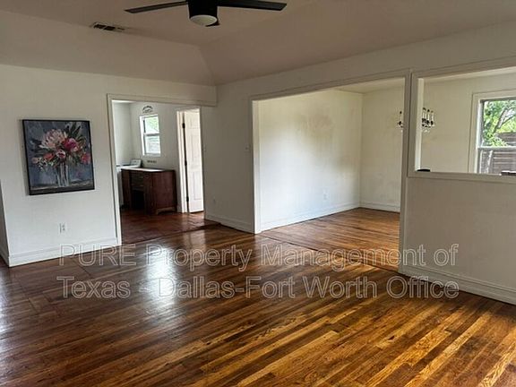 3rd image of 2021 Bluebonnet Dr