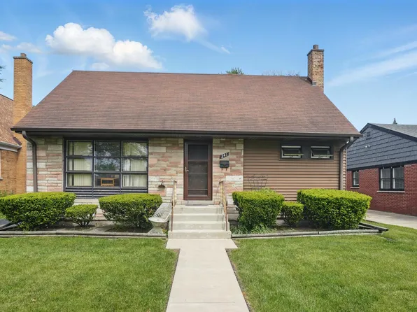241 N Hamlin Ave, Park Ridge, IL 60068
