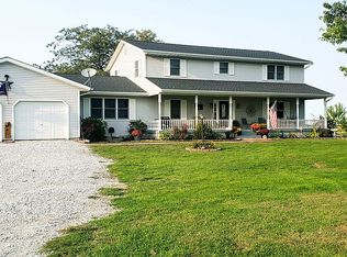 1674 E Us Highway 136, Carthage, IL 62321