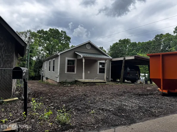 3511 Triple Oak St, Rockford, TN 37853