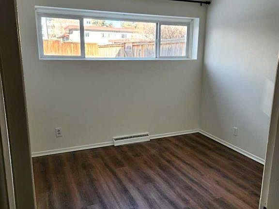 4th image of 640 68th Ave SW #638