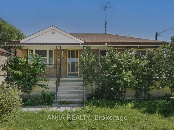 77 N Nash Dr, Toronto, ON M3M 2L6