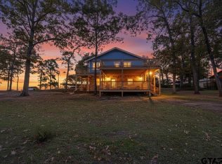 7270 Panorama Dr E, Frankston, TX