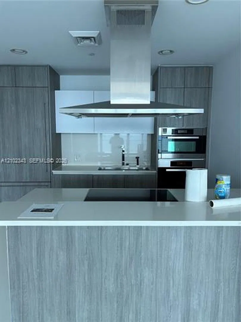 350 Ocean Dr cu-704N, Key Biscayne, FL 33149 — Photo 1