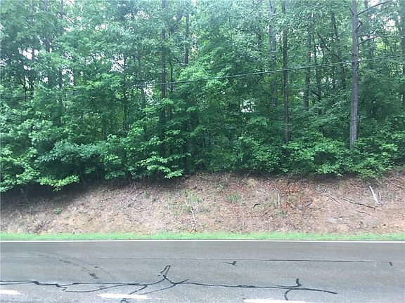 2nd image of 1 Highway 136 W