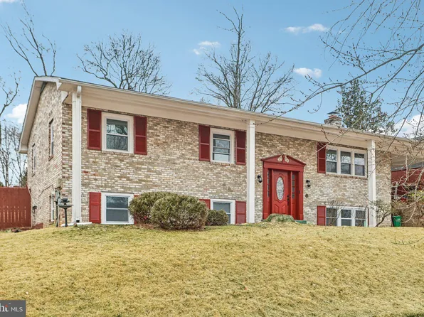 12816 Pine Tree Ln, Fort Washington, MD 20744