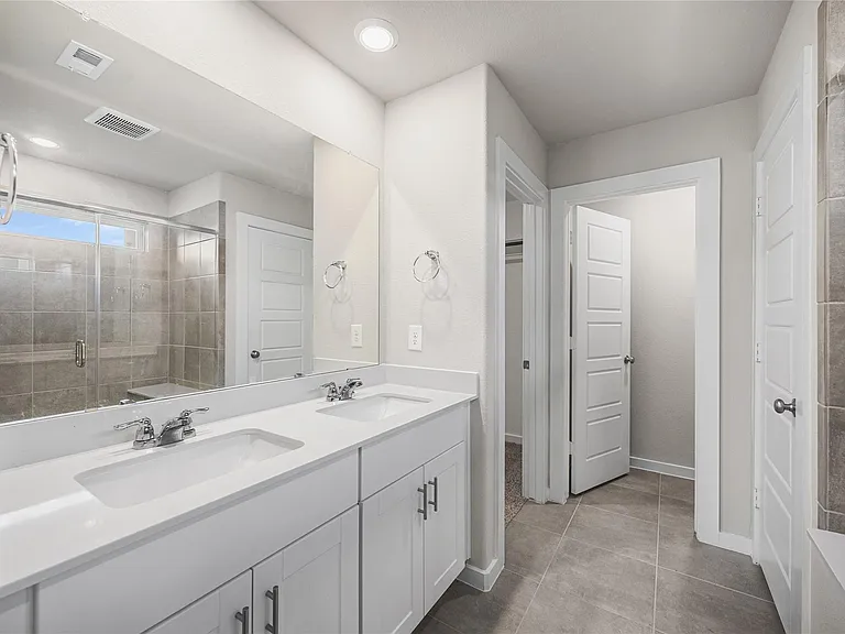 7002 Lauren Oak Dr — Photo 16