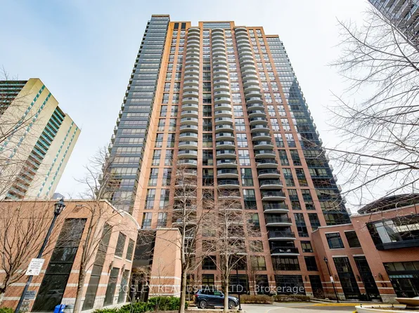 33 Sheppard Ave E, Toronto, ON