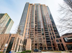 33 Sheppard Ave E