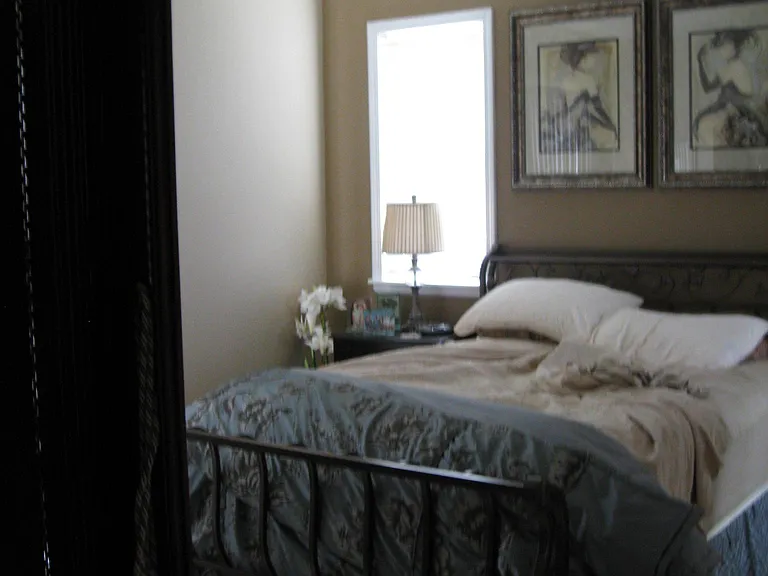 940 W Concord Pl — Photo 19
