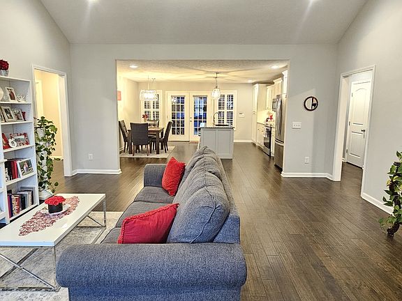 5th image of 221 Northup Rd