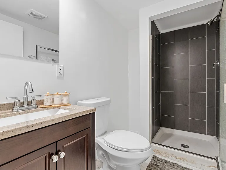 5342 Chatfield Dr — Photo 41