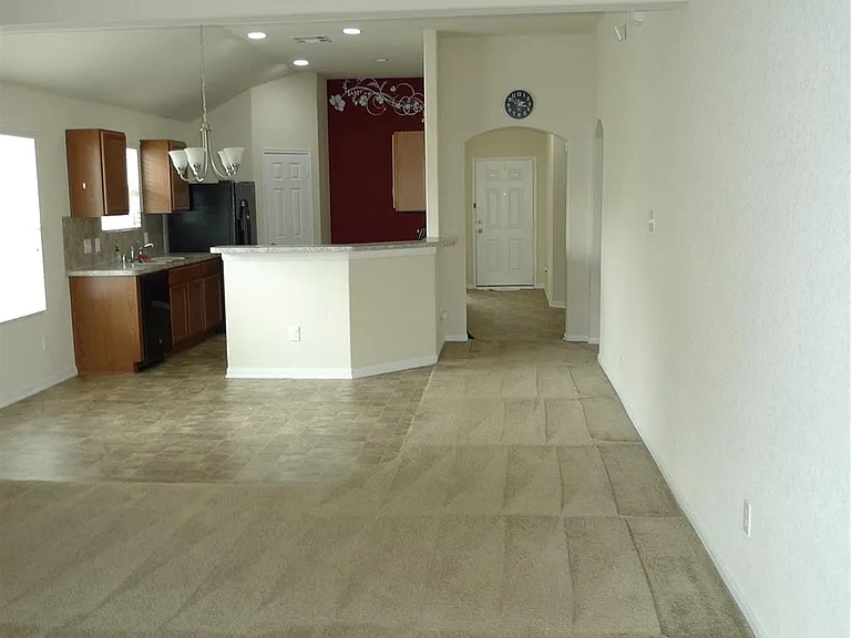 3335 View Valley Trl — Photo 9