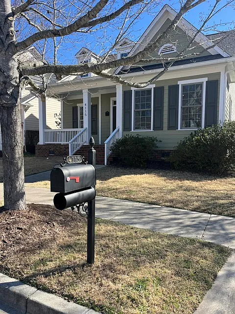 4115 Birkshire Hts
