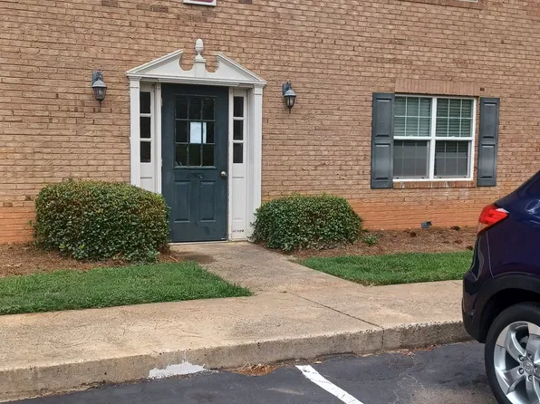 5803 Hunting Ridge Ln APT D, Charlotte, NC 28212