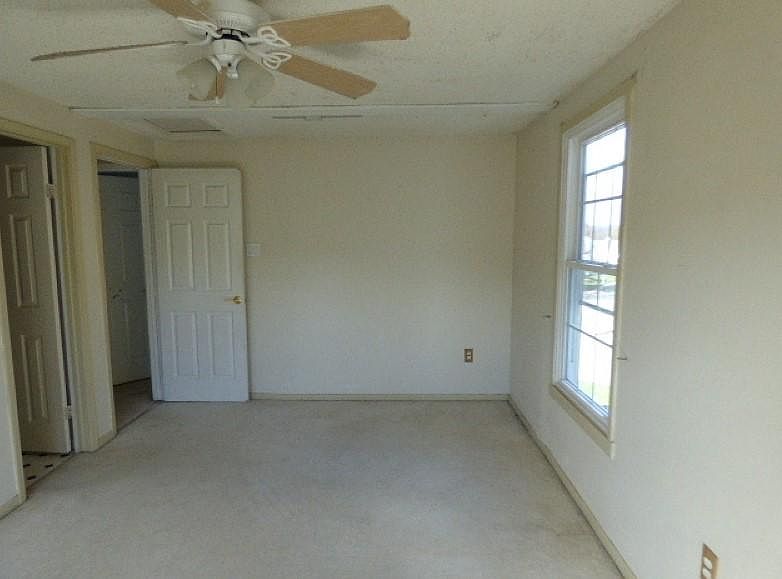 1st image of 34 Ben Franklin Dr #209