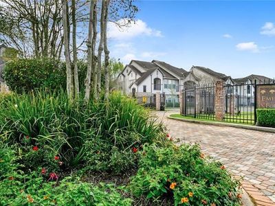 350 Emerald Forest Blvd APT 4202, Covington, LA, 70433