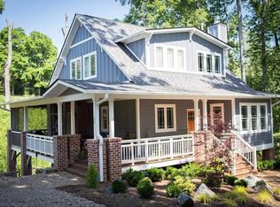 24 Hounds Ear Dr, Asheville, NC 28806