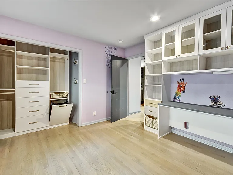 7001 Buckingham Blvd — Photo 14